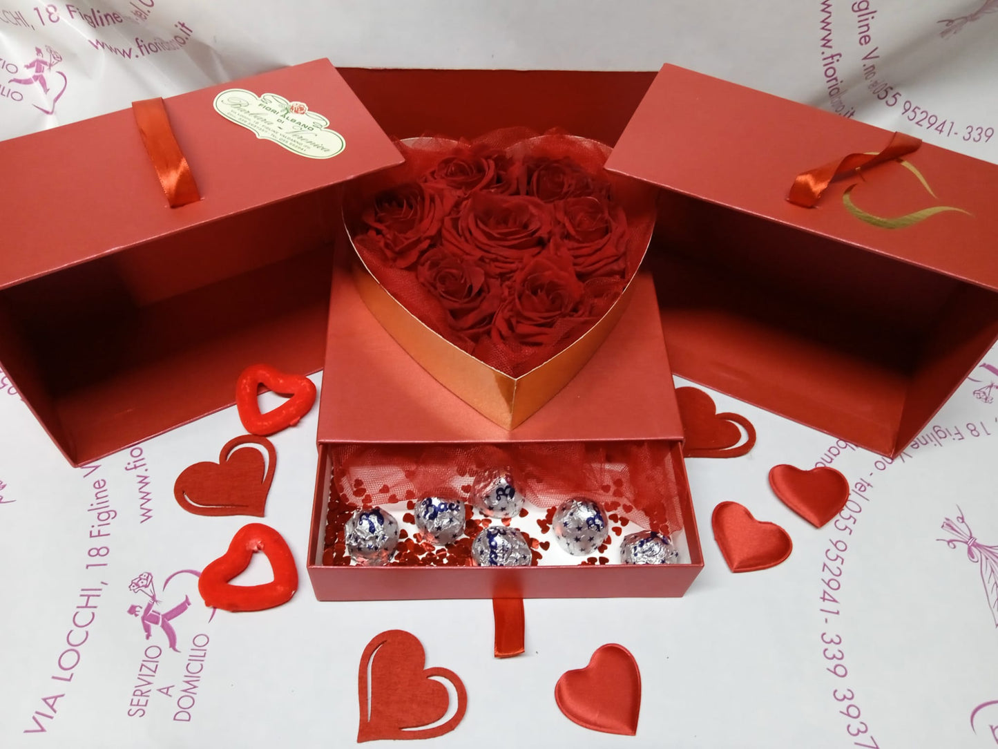 Scatola love rose e cioccolatini