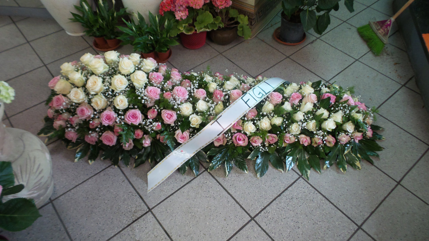 Copribra rose rosa e bianche