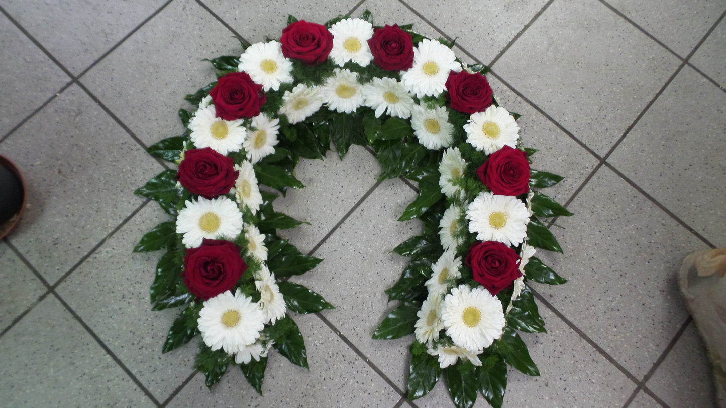 Cuscino Ferro di cavallo funebre